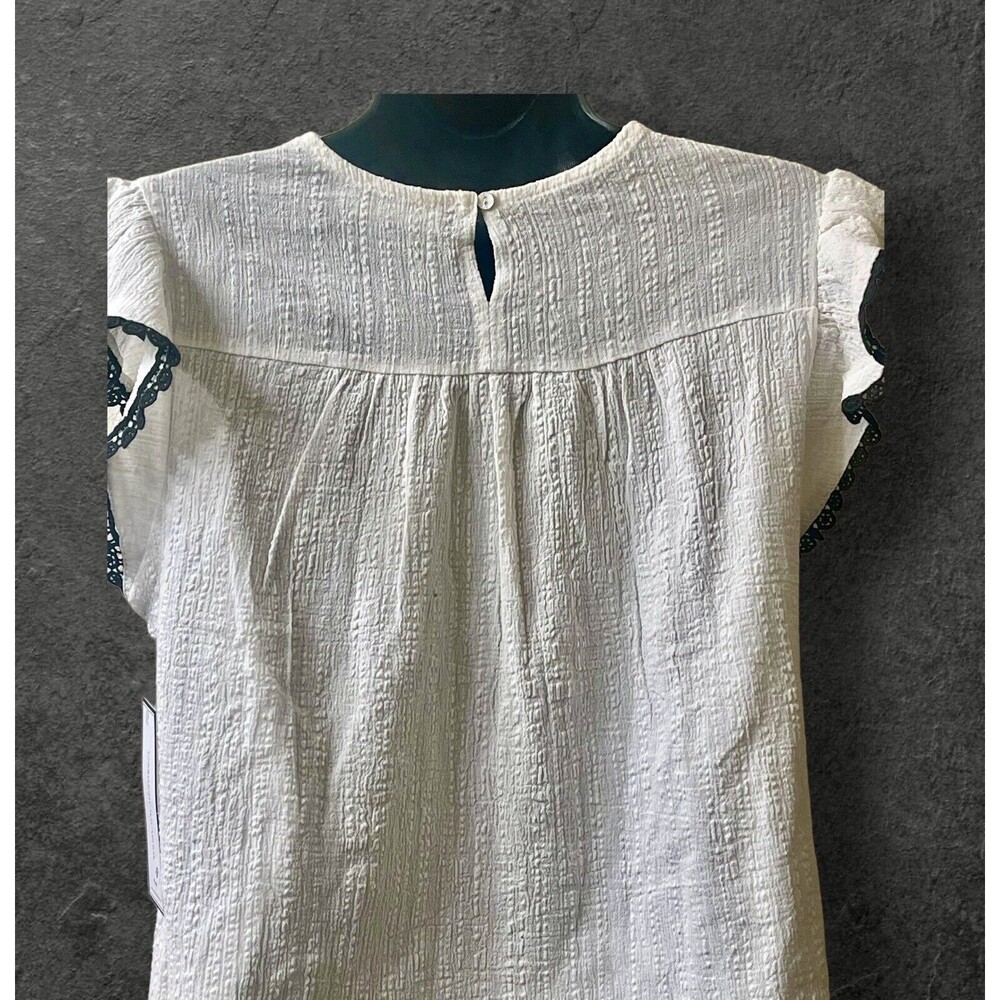 NWT Goodnight Macaroon Womens Round Neck Butterfly Sleeve Embroidered Blouse Sm - Picture 5 of 9